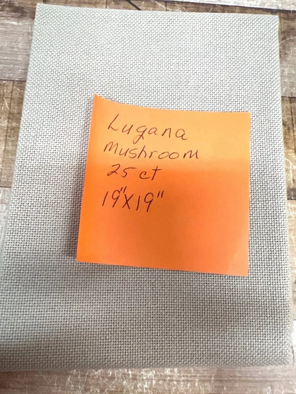 Lugana Mushroom 25 Ct 19